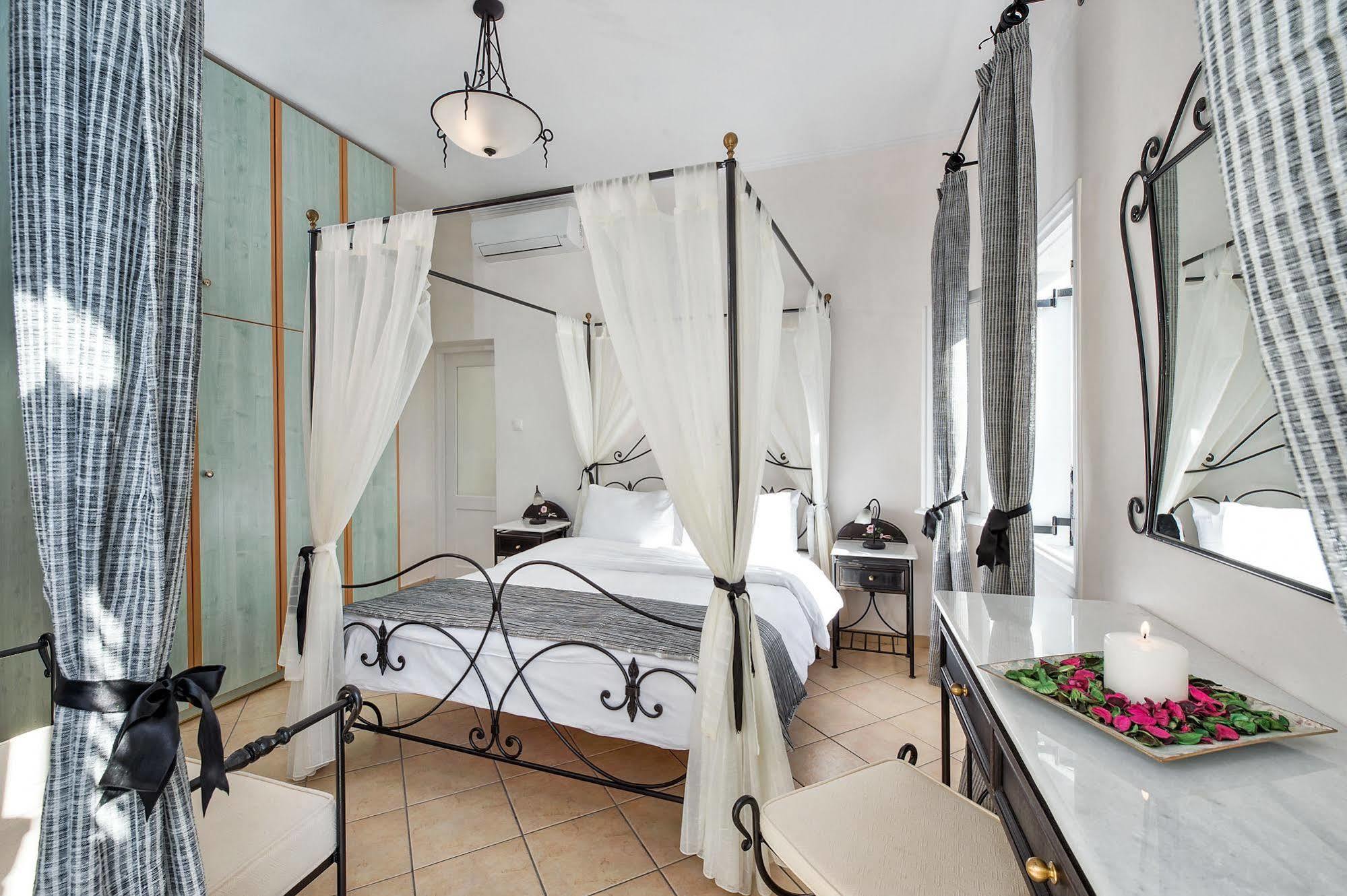 Malteza Private Villa Imerovigli  Esterno foto